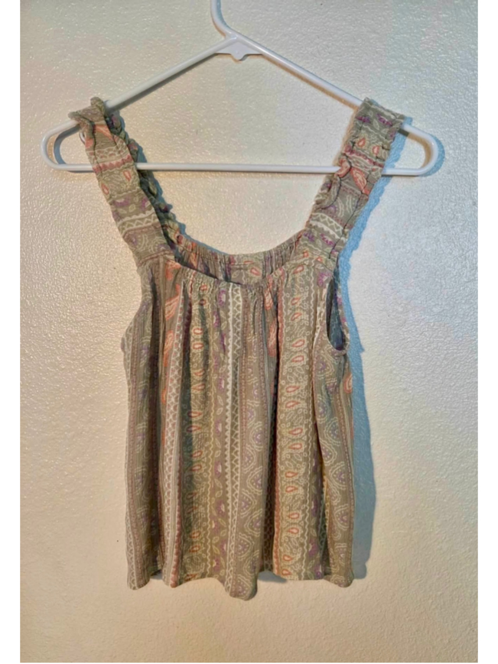 Derek Heart Women’s Paisley Boho Button Front Cami Tank Top Sage Coral Size S W- - Picture 2 of 5
